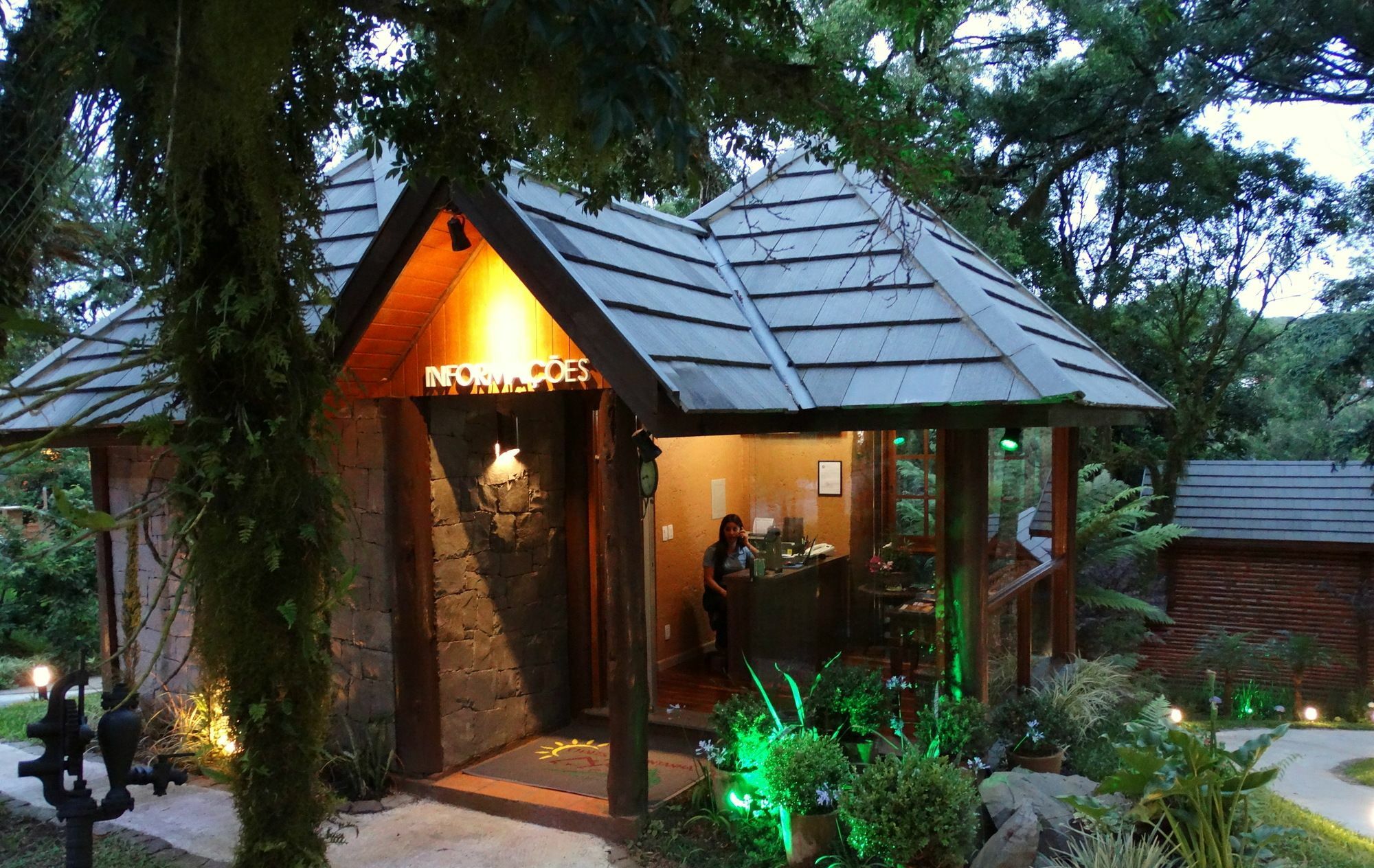 Pousada Chales Da Montanha Gramado Eksteriør bilde
